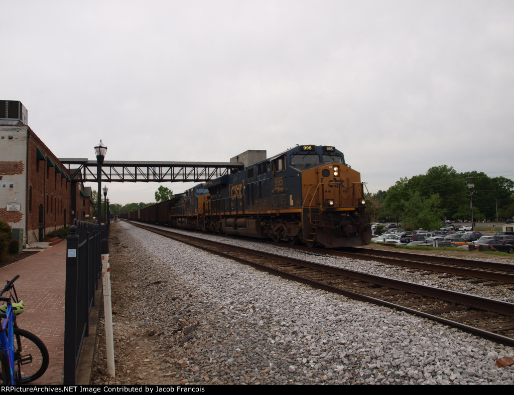 CSX 995